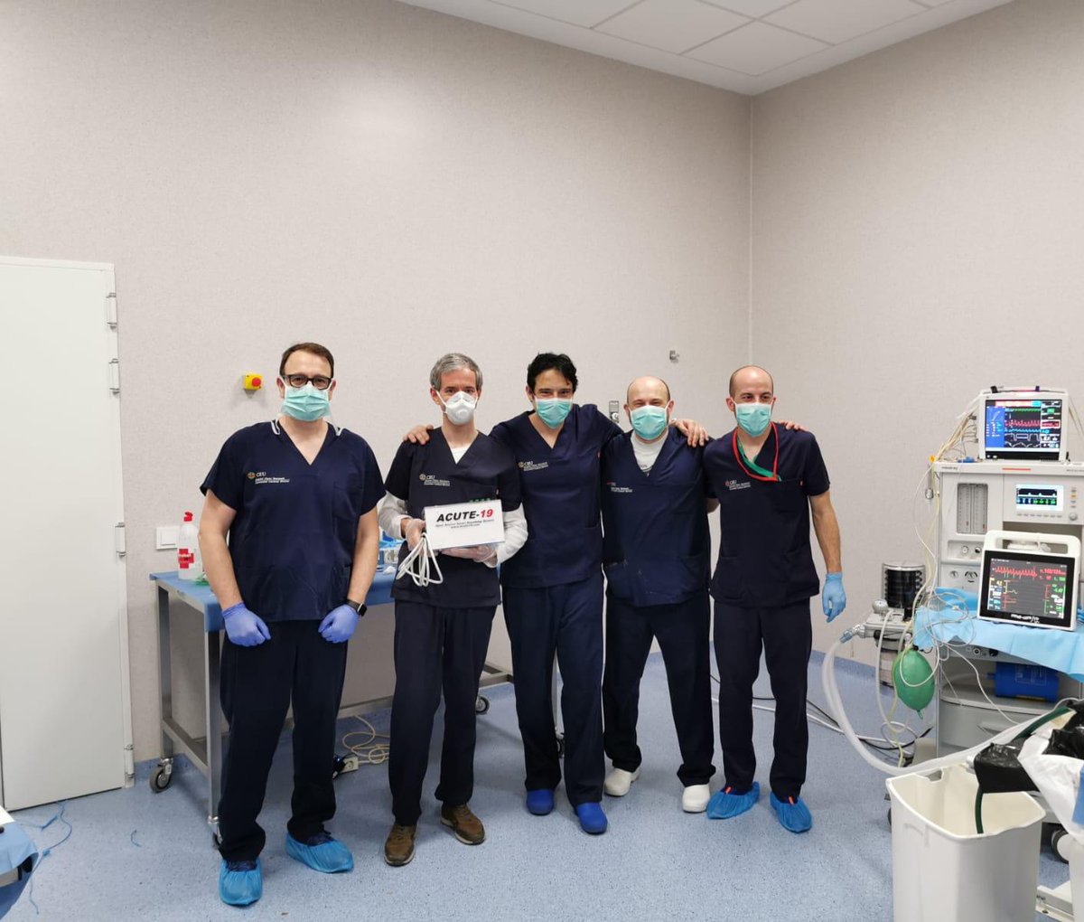 19Acute's tweet photo. Finaliza la fase 3 y el ventilador de turbina ACUTE-19 demuestra sus capacidades de mantener la ventilación en un modelo de distrés respiratorio grave, permitiendo, además, el destete y apoyar la ventilación del paciente con CPAP. #acute19 https://t.co/mUQ1KrNthE