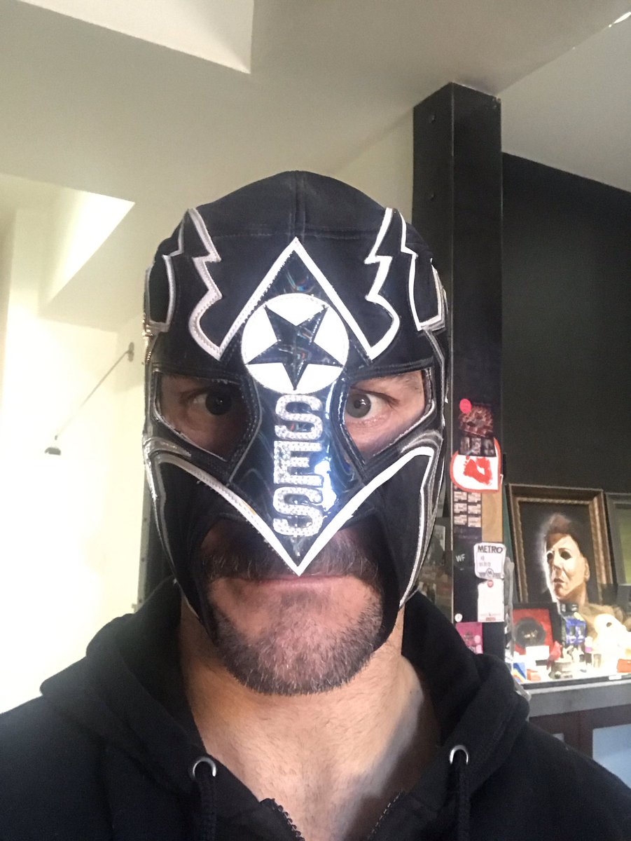 View image on Twitter