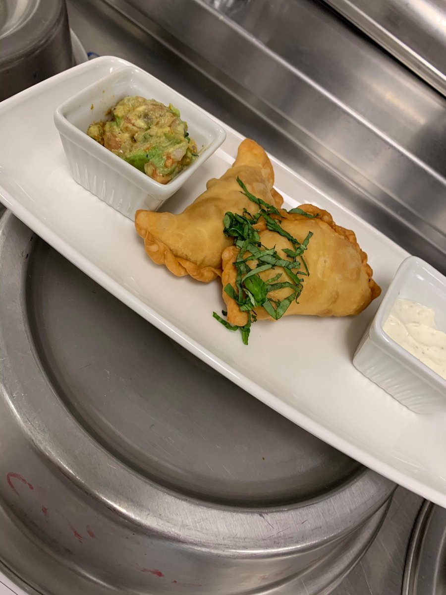 minh_phon's tweet photo. Are you looking for a great appetizer? This is our team class for you #HOS2131 to @GetCracking with some empanadas with sour cream at our @Restaurant https://t.co/zIXSb46cub
