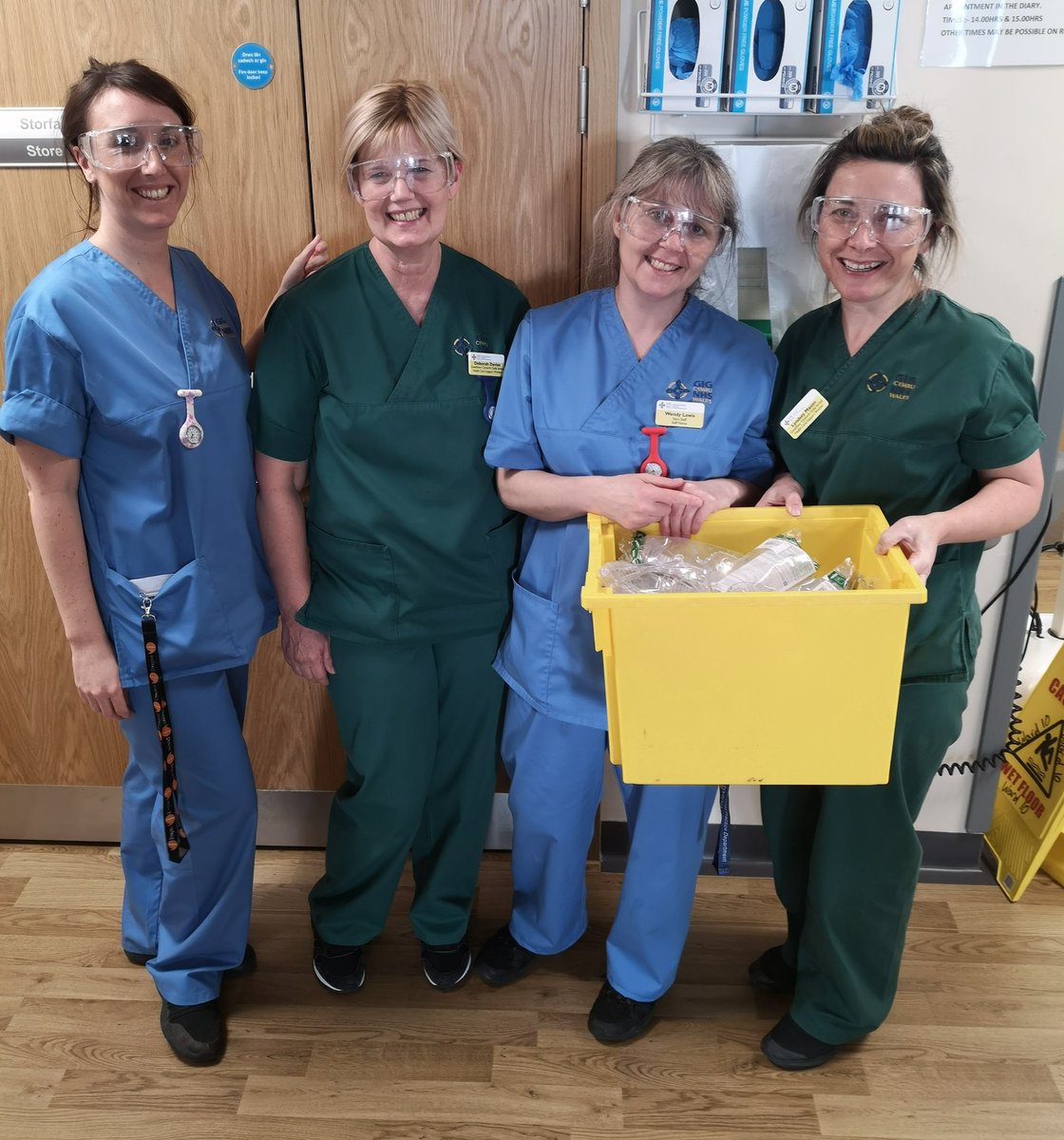 Nicola π (@nicola98403376) on Twitter photo Ward 10 WGH would like to send a Big Thank You, to Mr Allen and his fantastic team in Saundersfoot CP School for their support and donation of safety glasses to support us on the frontline. We really appreciate it!! Xx ππ·π <a href="/HywelDdaHB/">Hywel Dda UHB</a> <a href="/janicew99/">Janice Williams</a> <a href="/SaundersfootS/">Saundersfoot School</a> #SupportTheNHS Ward 10 WGH would like to send a Big Thank You, to Mr Allen and his fantastic team in Saundersfoot CP School for their support and donation of safety glasses to support us on the frontline. We really appreciate it!! Xx ππ·π <a href="/HywelDdaHB/">Hywel Dda UHB</a> <a href="/janicew99/">Janice Williams</a> <a href="/SaundersfootS/">Saundersfoot School</a> #SupportTheNHS