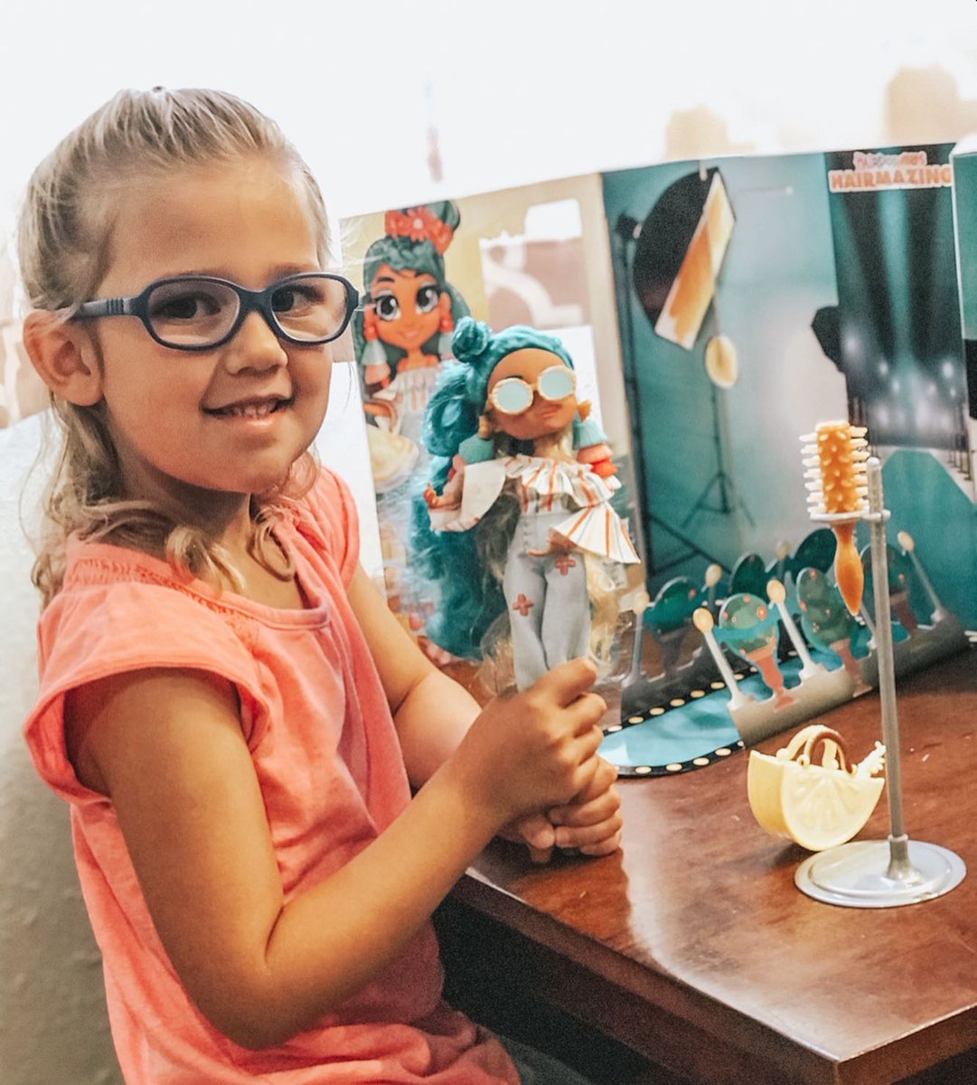 stylishly_steph's tweet photo. Glad we picked up the new @hairdorables Hairmazing Fashion Doll for Livie 🙌🏻💗They are available at @Walmart so yay for Curbside Pickup 🚗🛍 // #ad @JustPlay #Hairmazing #Hairdorables #UltimateSquadGoals #JustPlayProducts #JustPlayToys #JustPlayAllDay #Walmart #SocialSpotters https://t.co/m1SweqpHzh