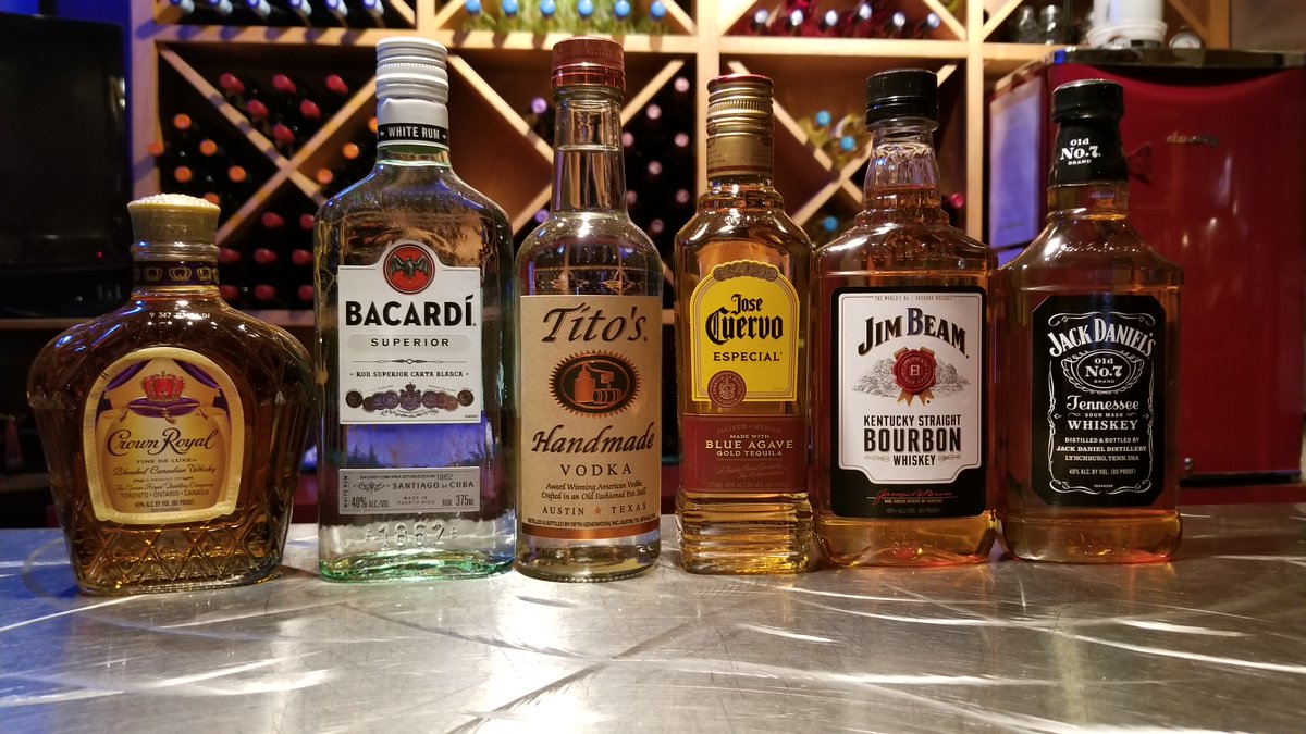 CaprockCafe's tweet photo. Don't forget we have beer, wine and liquor available for curbside pick-up!
34th Street - 806-784-0300
82nd & Slide - 806-771-2233
Hours: 11:00AM - 9:00PM
#LubbockDelivery #CurbSideToGo #EatLocal #SupportLocalBusiness https://t.co/24i4nA3yNI