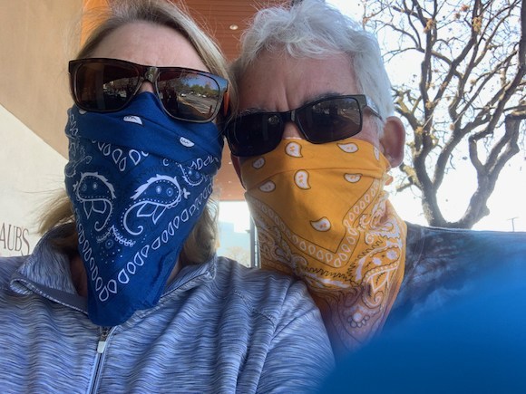 New Bay Area public health recommendation to cover the face when leaving home inmenlo.com/2020/04/03/new…