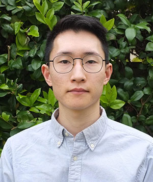 AmherstCollege's tweet photo. Three students have won prestigious scholarships and fellowships that will fund graduate study in astrophysics, molecular genetics and history. #AmherstProud https://t.co/YmLwh5OyNx https://t.co/KT7iupB9Bn