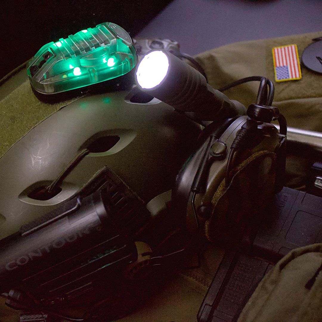 CORESURVIVAL's tweet photo. #Repost @john_wells_101
@shooters101_utm #umbrellatorchmount with a @modlitesystems 18630 scout direct mounted on an @_opscore Fast Bump helmet. .
#opscore #coresurvival #rangergreen #multicam #comtac #comtacIII #dynamicfuzz #merica #spiritussystems #suppressedlife https://t.co/dCVTy4UugI