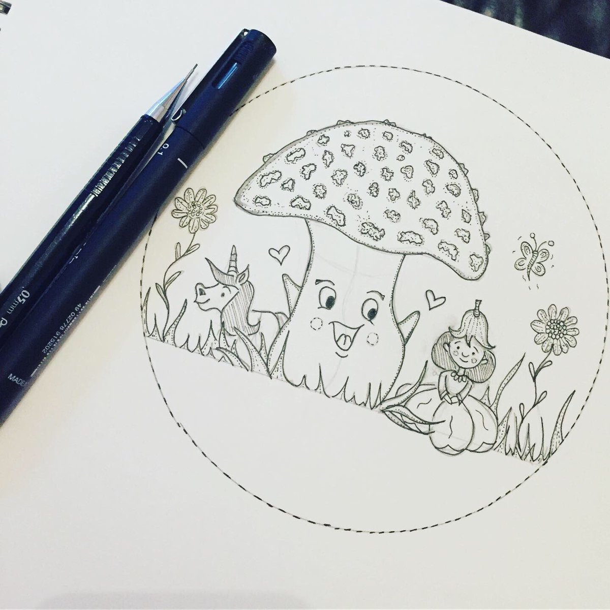 TheDoodologist's tweet photo. Doodling with some fun little prompts from @BeckaGriffin over on Instagram ~ while my brain tries to cope with current pandemic circumstances https://t.co/LMTzjoBIIp