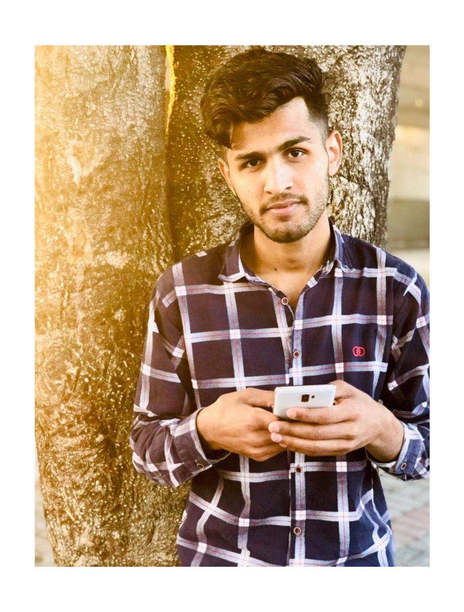 UsmanAli8019's tweet photo. #الكويت_بدون_بصل ❣️😜 https://t.co/w4EQzADL4O