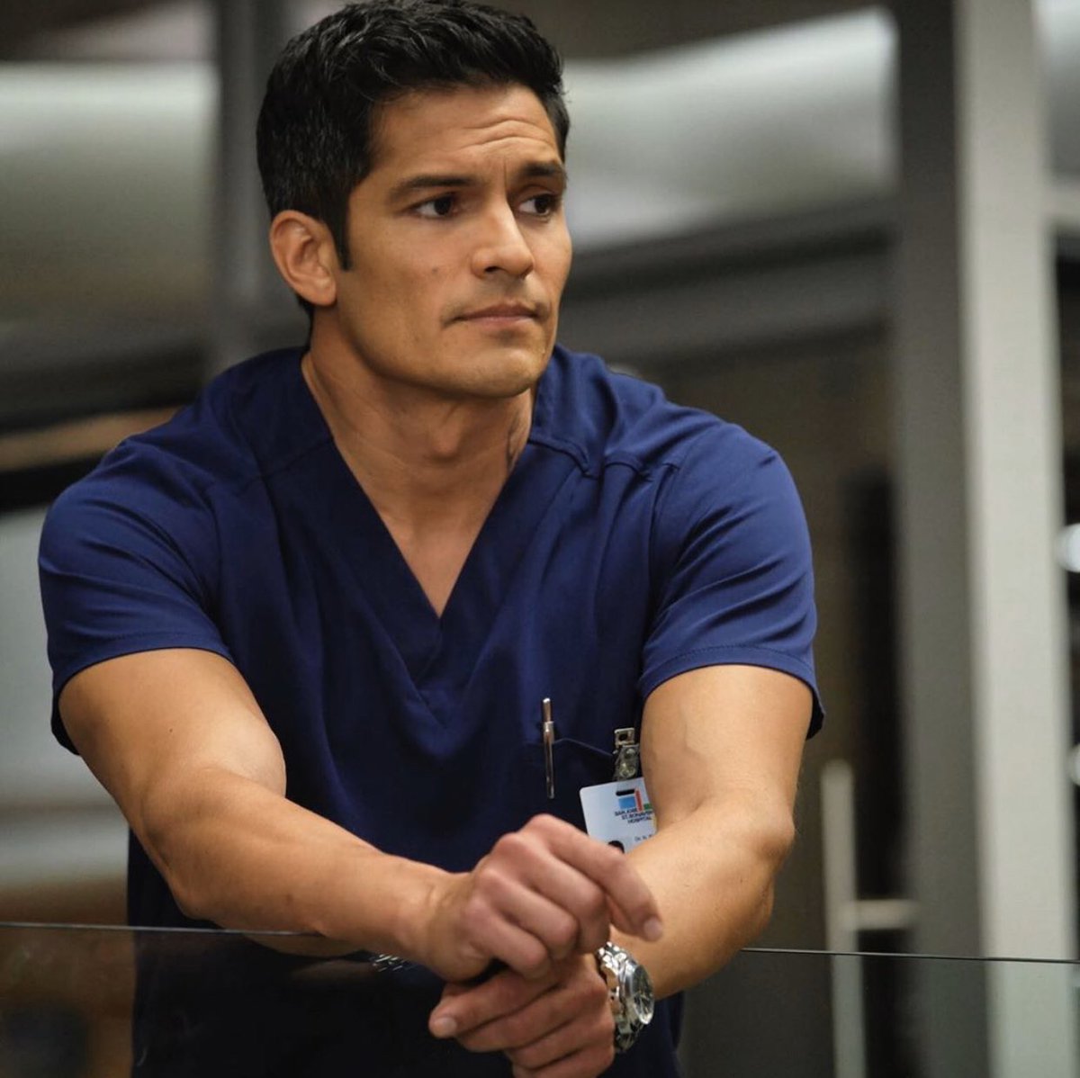 A2NA96's tweet photo. I've just watched the season finale and I’m still crying. 😭👨🏻‍⚕️@IamNickGonzalez #DrNeilMelendez #TheGoodDoctor #Hungary https://t.co/Z4EqWzsluM