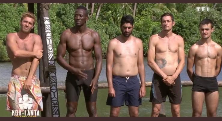 alrocgnr's tweet photo. Quand tu commandes une grande frite au McDo et qu'il y a une potatoes perdue dedans #KohLanta https://t.co/Hd3nezWSFD