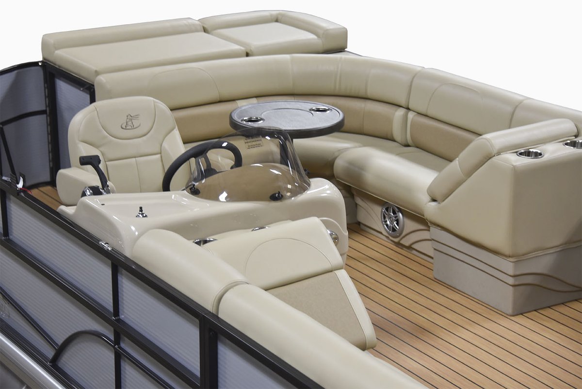 viaggiopontoon's tweet photo. Our Adventure CR is LOADED with storage and passenger space! So stretch out and let the good times roll! #MistyLife
.
See more at: https://t.co/QUxTYyO9zt
.
#PontoonBoat #BoatLife #FamilyBoating #Friyay #FridayNight #Pontooning #PontoonParty #PartyBoat #MistyHarborBoats https://t.co/2dApkdhaLZ