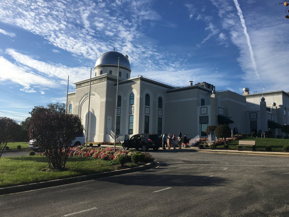 Since we are all #quarantined at home, let’s start a challenge!

Tweet a picture of a #placeofworship.
It can be where you regularly go, where you visited, or where you hope to visit. 

#PhotoChallenge
#EqualEntrance 
#StayHome