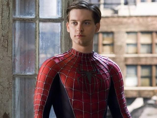WHICH SPIDERMAN?1. Tobey Maguire - Spiderman 1-32. Andrew Garfield - The amazing spiderman 1&23. Tom Holland - Spiderman homecoming, Spiderman far from home & Avengers