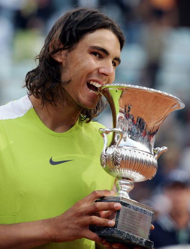 Roma 2006: R1. Moyá C. 6-2/2-6/6-2R2. Volandri F. 6-1/6-2R3. Henman T. 6-2/6-2QF. González F. 6-4/6-3SF. Monfils G. 6-2/6-2F. Federer R. 6-7/7-6/6-4/2-6/7-6