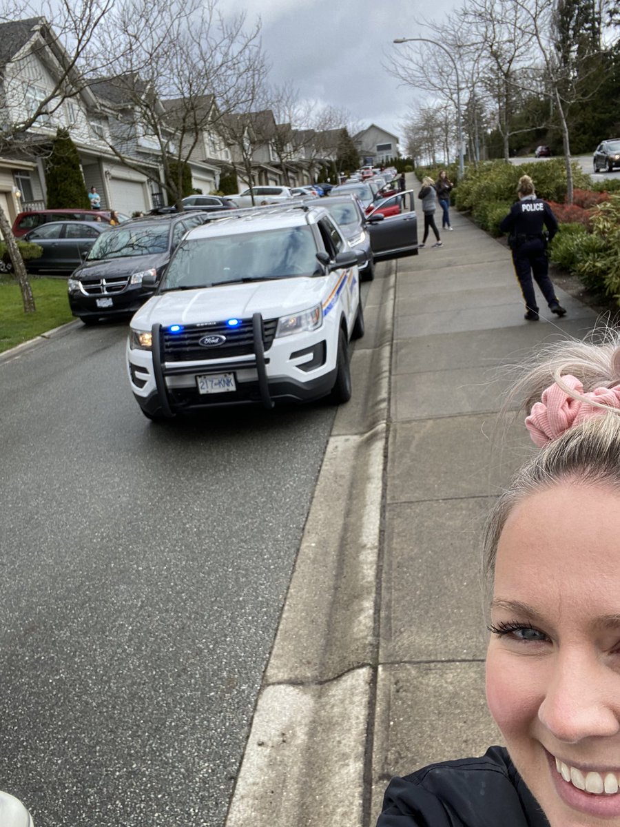 So thankful for our police escort! Being followed around by a police car with their lights on for 45 mins definitely made people in our community stop and look! #think35 <a href="/rcgarnett/">R.C. Garnett School</a>