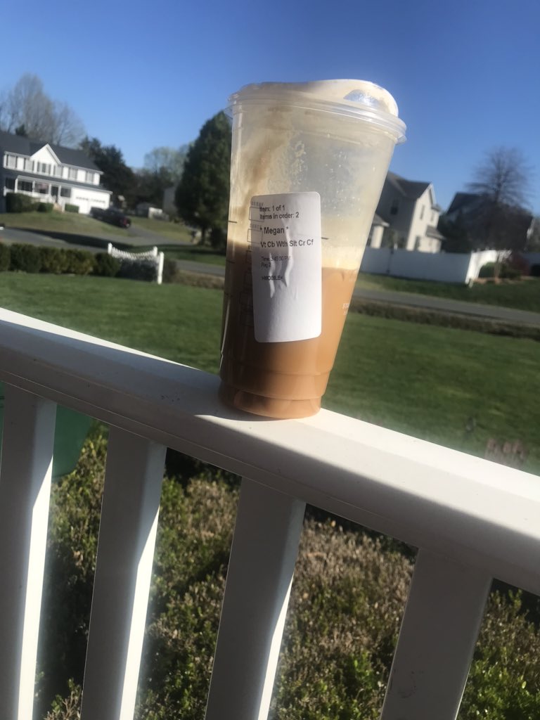 MsCoyne5's tweet photo. Enjoying my birthday coffee outside in the sunshine 💛🌼☀️ #rr_bulldogs #rreswellness @RockyRunES https://t.co/gIj7geS9Od