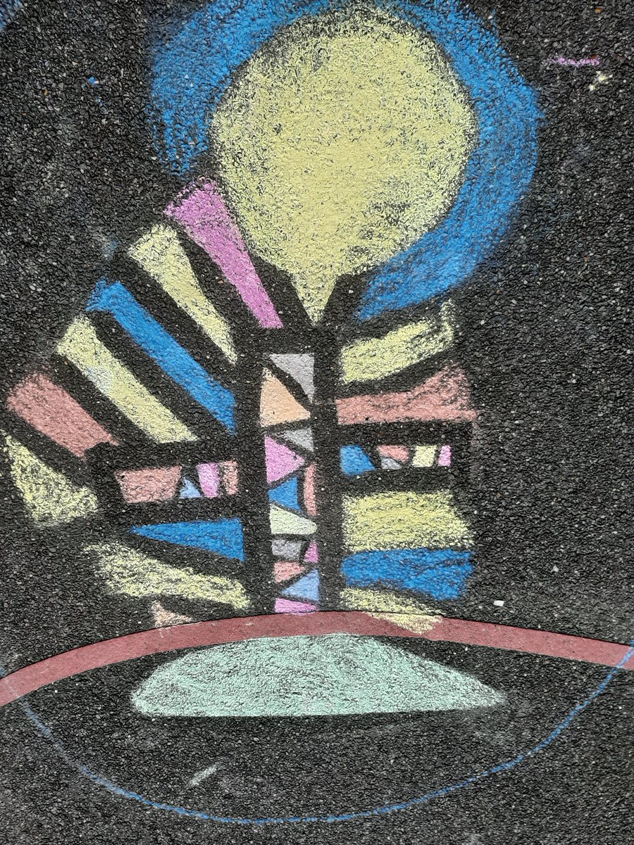 SarahDuffey5's tweet photo. Beautiful chalk pictures made by our school community this week. #Creativity #keepchalking @ssascommunity https://t.co/plDBYXmRhf
