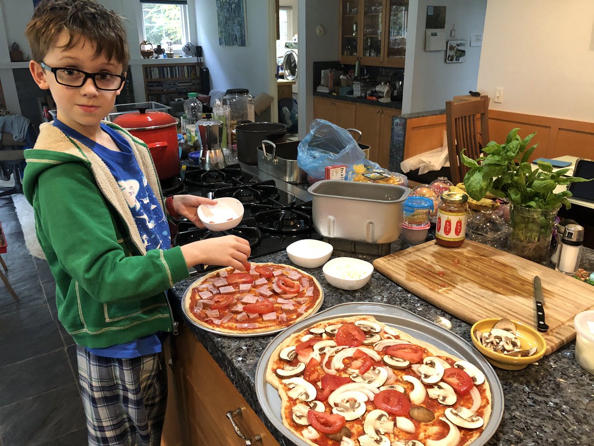 imondri's tweet photo. Pizza Friday Challenge is on! @OWSBobcat @OWSSecond https://t.co/NMc93H9DTq