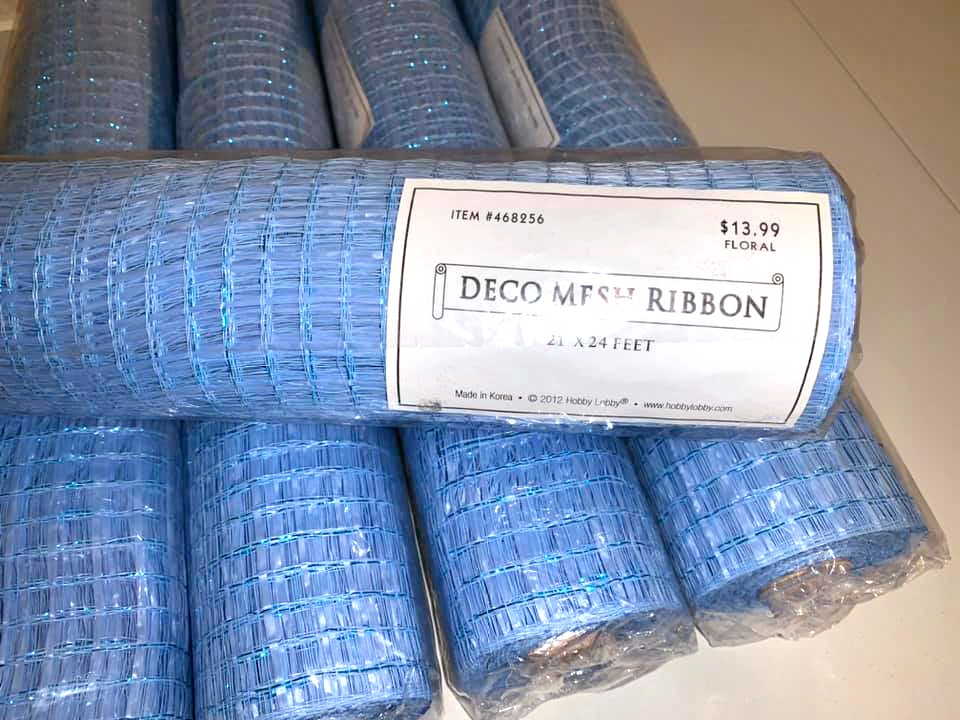 EasySpecials123's tweet image. 1⃣2⃣3⃣🩸 Lot 5 Huge Rolls Deco Mesh Light Blue 21&quot; 24 Feet Metallic Blue Netted Crafts #DECOMESH ebay.us/tee9xq via @eBay