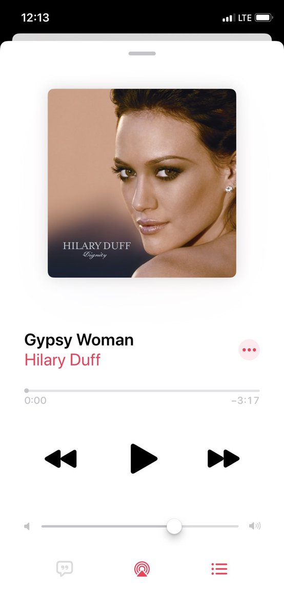 Hilary lanzó la canción Gypsy Woman sobre Nicole. Play With Fire es sobre Joel y básicamente la mitad de las canciones de su álbum Dignity son sobre Paris, Lindsay y Nicole.