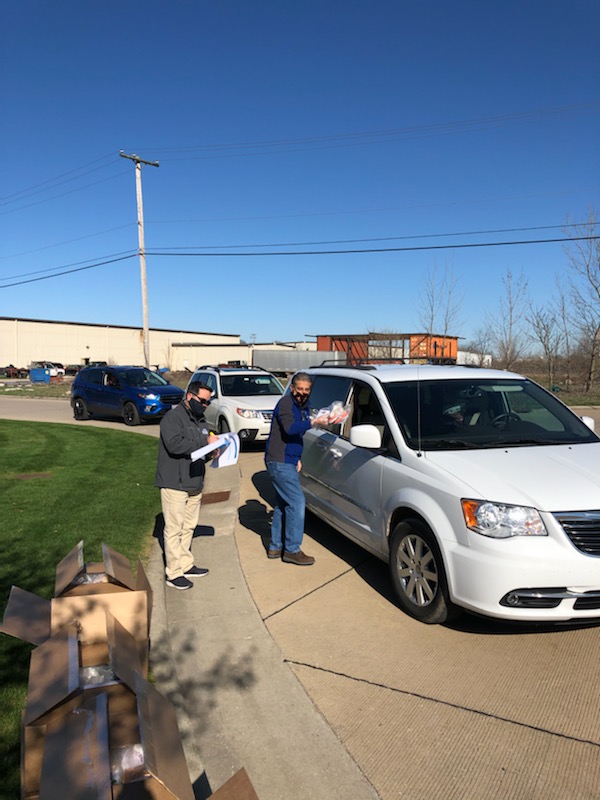 #staysafe #fightingcovid19   Today we were initiated our 1st round of pick-ups for DIY Mask Kits.  Over 100 people picked up kits to sew and return to GLI to distribute to those first responders and healthcare workers that are in need! Thank you! #glipools #glipoolproducts