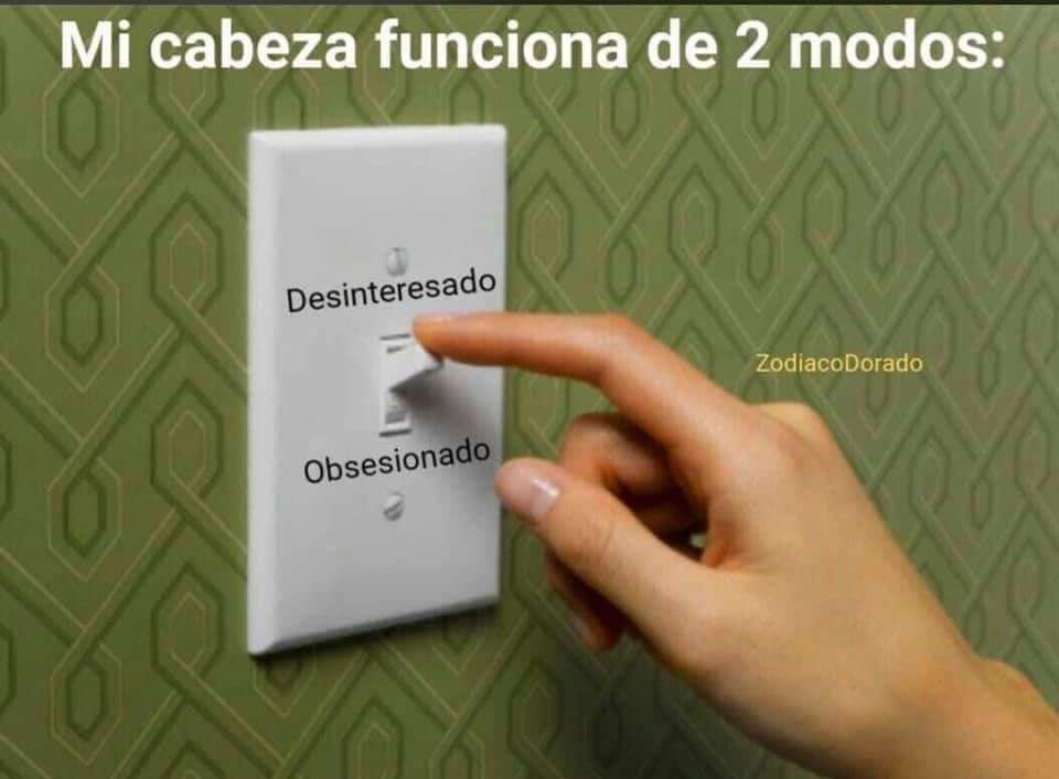 sebbazuccala's tweet photo. Mi cabeza tiene dos modos https://t.co/RWg8GRshlt
