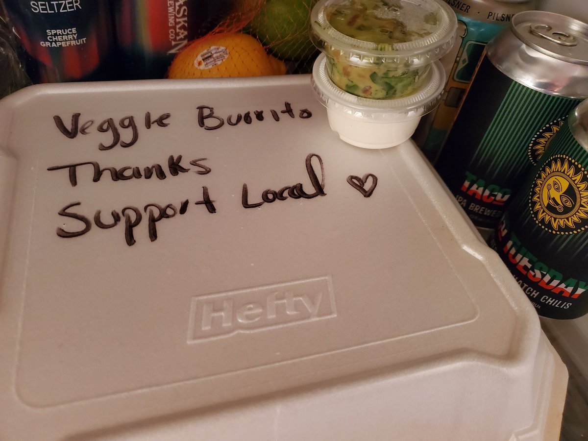 realJWThompson's tweet photo. #CU1Foodie
Hit up Pedro's Mexican Grill on Bragaw on the way home, excellent way to #WelcomeTheWeekend!
Thanks to #CreditUnion1 for looking out! And check out @laurenKTVA's story https://t.co/1cs8BuyqBw to find out how you can help local restaurants #ktva @KTVA11Daybreak https://t.co/ywO2XWdBTf