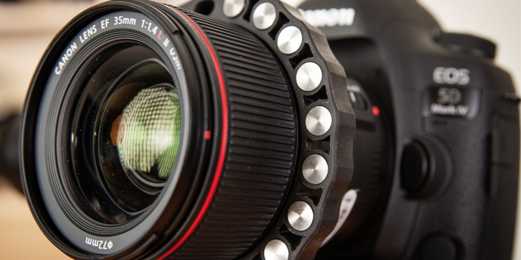 stabilens's tweet photo. You: Switch your lens with out rebalancing? 
StabiLens: Yes!
You: No EFin way!
StabiLens: EFn way! https://t.co/AeHFwaaZKW