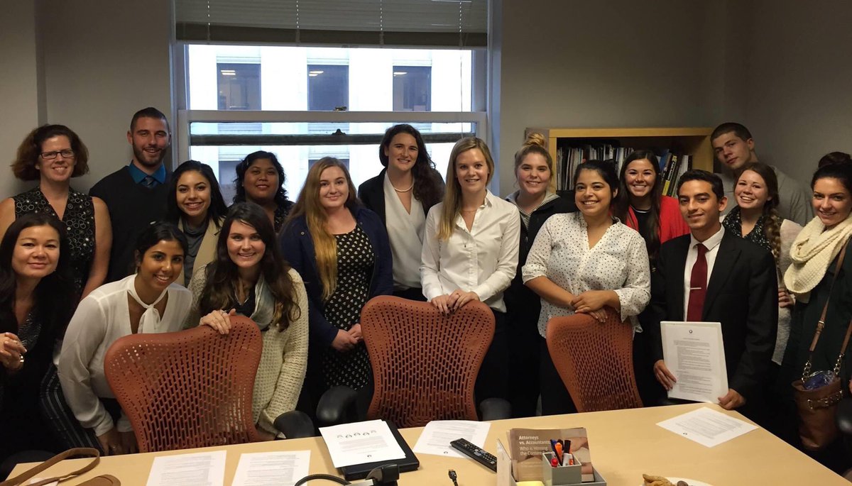 TehamaGroup's tweet photo. Check out these sweet #FlashBackFriday photos of previous site visits that we’ve had! Over the years, TGC staffers have had the opportunity to visit offices based in San Francisco, Seattle, and even New York!!🤩 #TGCPR #ChicoState #PublicRelations #JOURPR #Travel https://t.co/85d46V3YEe