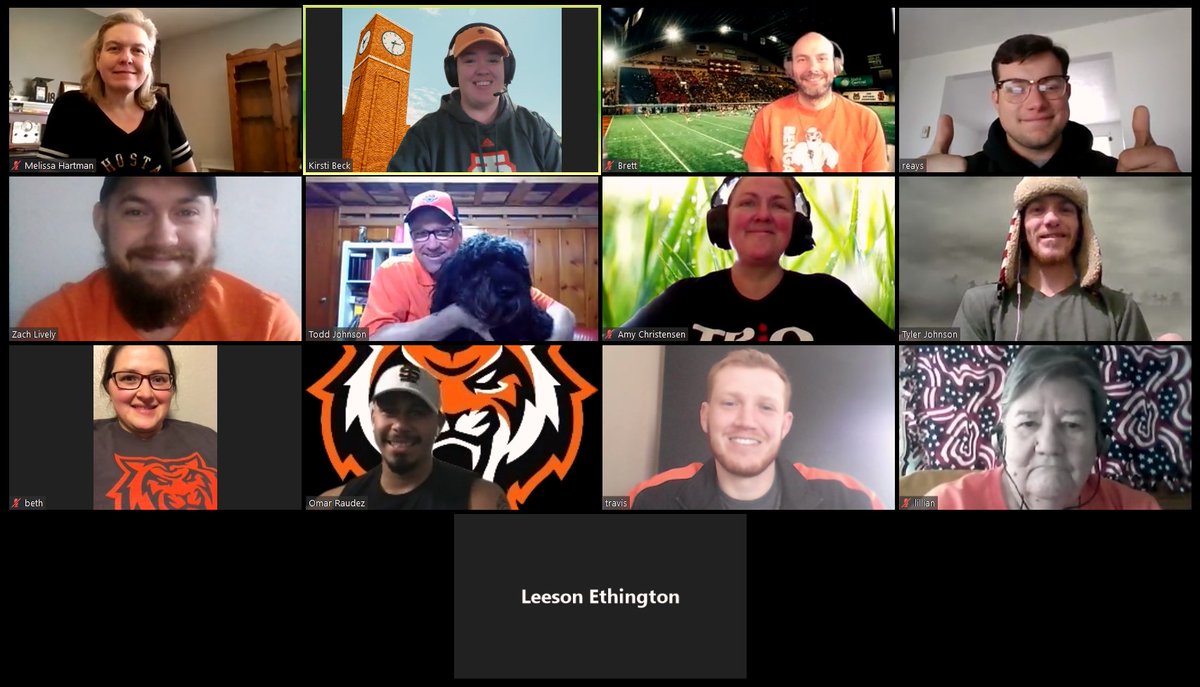 Vets_IdahoState's tweet photo. We've been doing most of our communication via email and Facebook - but we are here, working to make sure our ISU veterans get served in and out of the classroom. Reach out if you need anything!

https://t.co/5qJnSS9R1g
#ROARingRemotely https://t.co/MZkMlfQryW