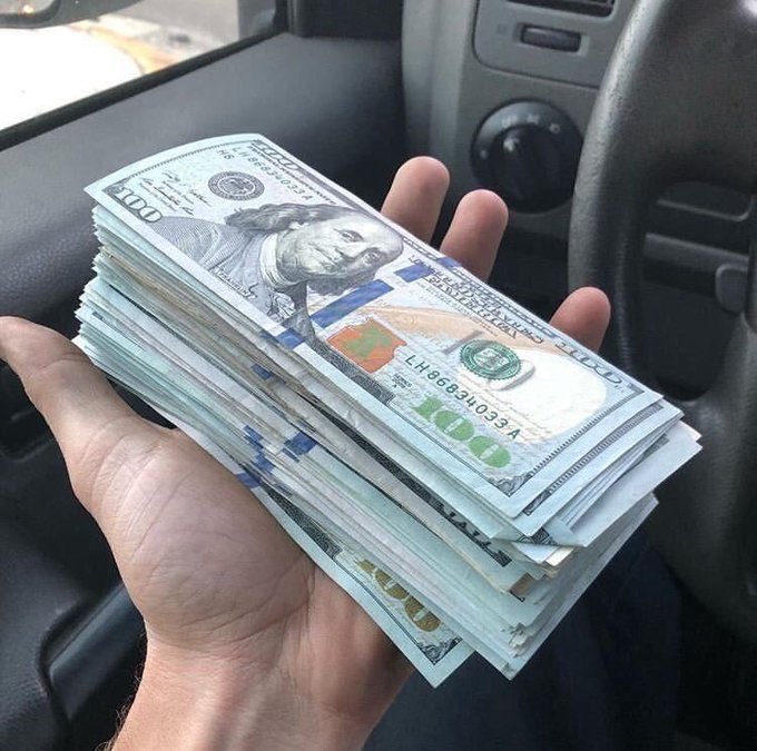 brian86572848's tweet photo. I’m legit sugar daddy I’m looking for a sugar baby I can spoil with my money. Sugar baby needed. First five to like and retweet gets $2000 #seeking #seekingarrangment #SugarBabieswanted #sugardaddyallowance #sugardaddylegit #sugarmomma #sugarmommylegit https://t.co/RH8qSMFGRJ