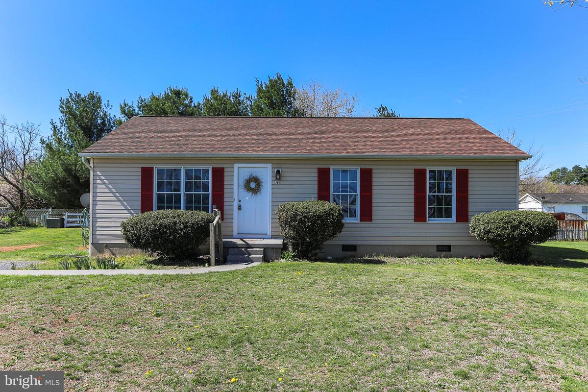 SagerRealestate's tweet photo. Do you know someone looking for a great #property in #MountJackson?   #realestate https://t.co/rRm9EAP6Im https://t.co/2HbRbSwoHK