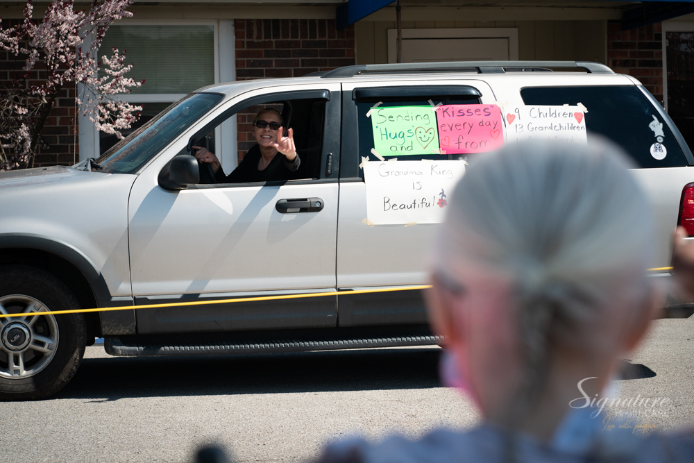 LTCrevolution's tweet photo. Residents and staff had a fantastic time at SHC at Louisville South. Everyone enjoyed a family parade. Residents were spaced 8 -feet apart, and families drove around the building multiple times to see their loved ones! @GovAndyBeshear #TeamKentucky #TogetherKY #SignatureNation https://t.co/7xJ5pzLHSa