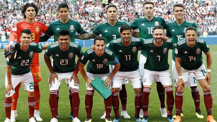 Innmortal_'s tweet photo. La selección mexicana de 1994 siempre ha sido la mejor de la historia y mejor que la actual, pero ustedes no están listos para esa conversación.

Las cosas como son. 😎 https://t.co/7aIaqbV2Hb