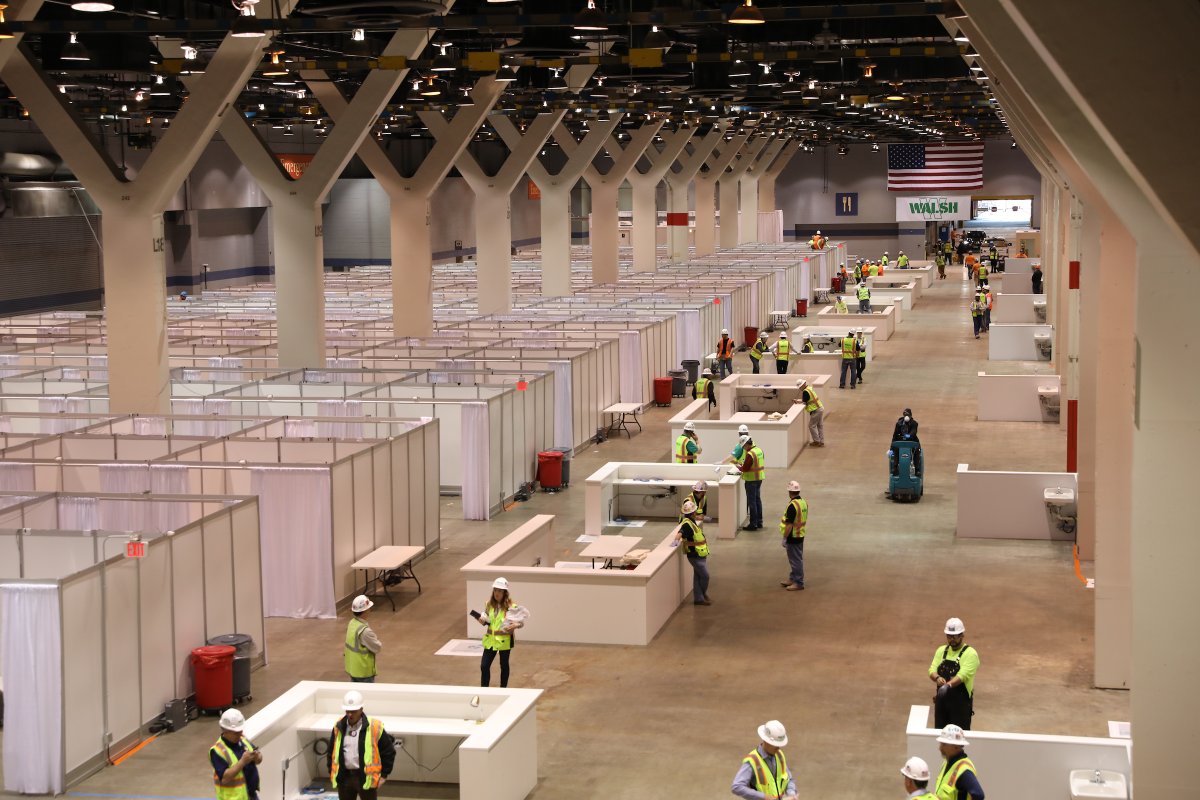 mayorlightfoot's tweet photo. In 5 days, we've constructed 500 patient rooms &amp; 14 nurses stations at McCormick Place, North America's largest convention center, and we have 2,500 more patient rooms &amp; 100+ more nursing stations coming.

Thank you to @GovPritzker, @USACEHQ, &amp; @FEMA for your partnership. https://t.co/Sww8bAXqwf