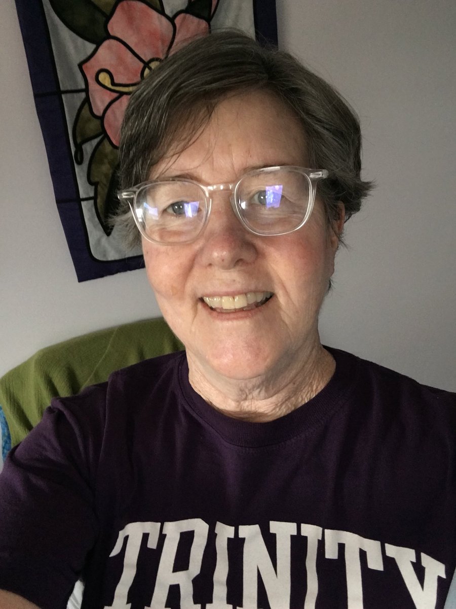 annhsndden's tweet image. Yes, Trinity! Stay well and wear the purple. Happy Friday! Trinity colors, celebrate belonging to each other. ⁦@TrinityDCSA⁩ #BeStrong #Trinitystrong