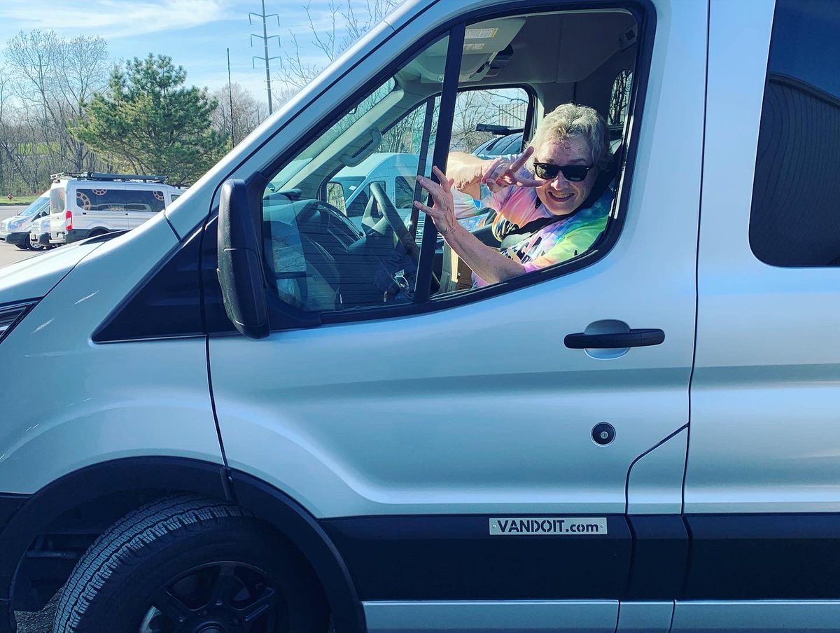 vandoitco's tweet photo. When you really want to give hugs, but you can’t....you can hug your van! 💗 Congrats to Deb on her new #VanDOit LIV rig AKA “Deb’s Cave.”
#vanlife #campervan #adventurevan #conversionvan #FordTransit #camping #cycling #rv #van #vans #motorhome #vanwrap #customvan #modularvan https://t.co/mSidvnPx9j