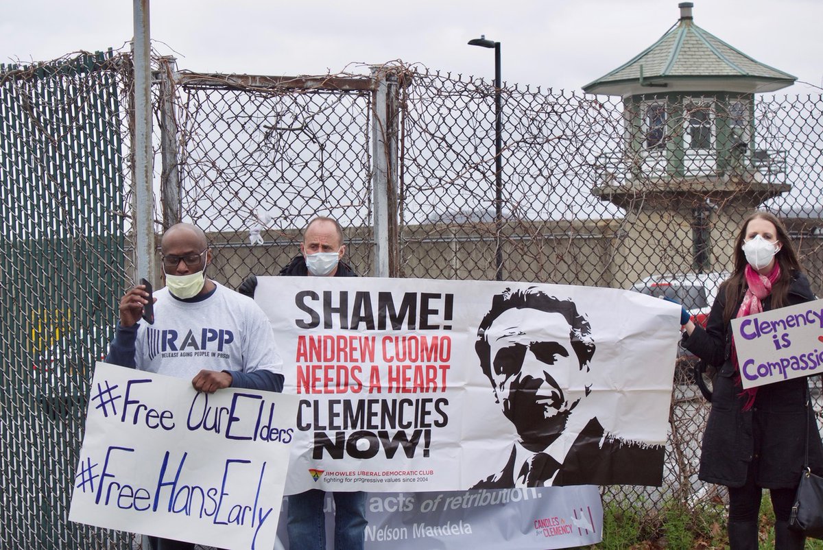 laurawhitehorn's tweet photo. @ZackFinkNews @NYGovCuomo Oh, please—there is a way &amp; @NYGovCuomo knows it: #ClemencyNow #LetThemGo. He's just scared he'll risk his political career. But his legacy will be deadly if he fails to #FreeOurElders https://t.co/ofdt7WGkt1