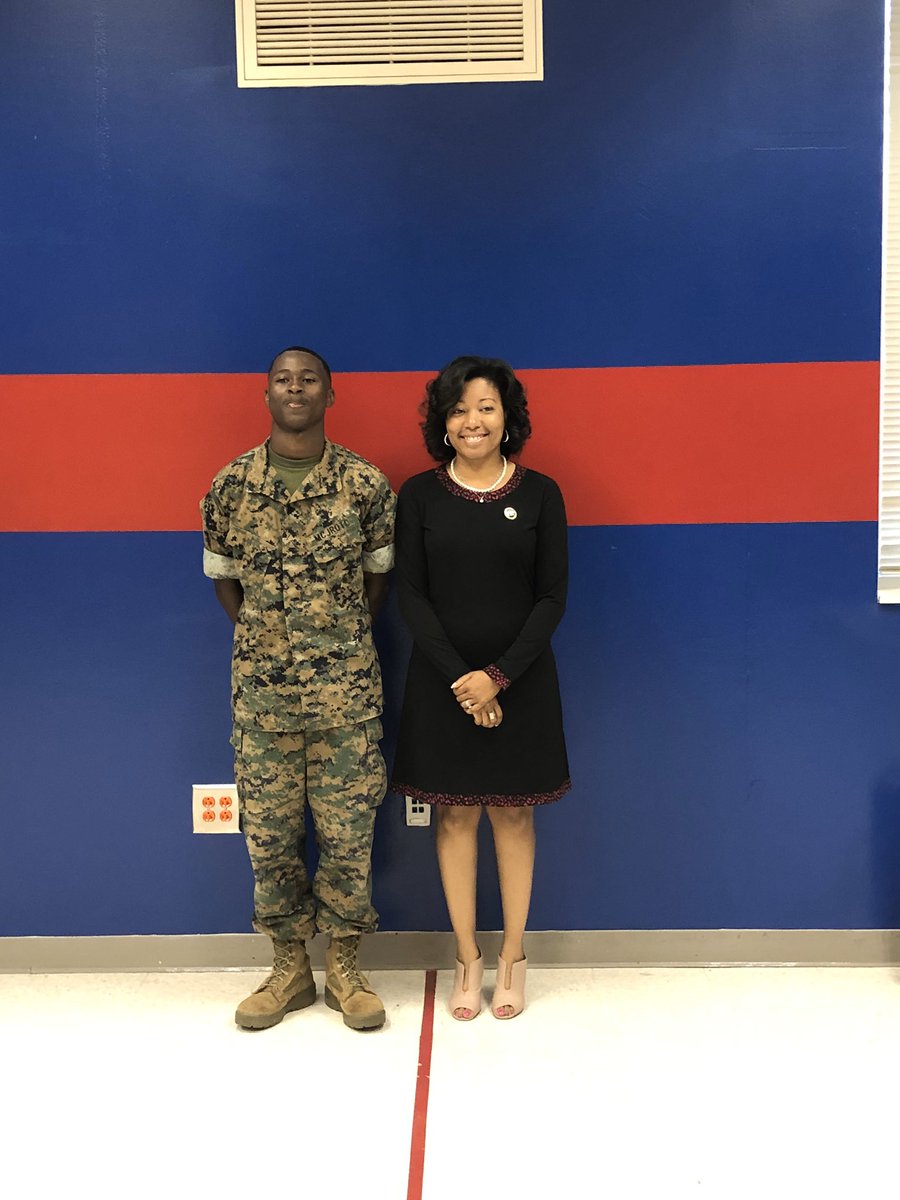 WendyPooler's tweet photo. Happy 18th Birthday to @RHS Cadet Bluford! It’s always a great day to be a HURRICANE!
@BibbSchools #classof2020 https://t.co/wbyiBpNsx1