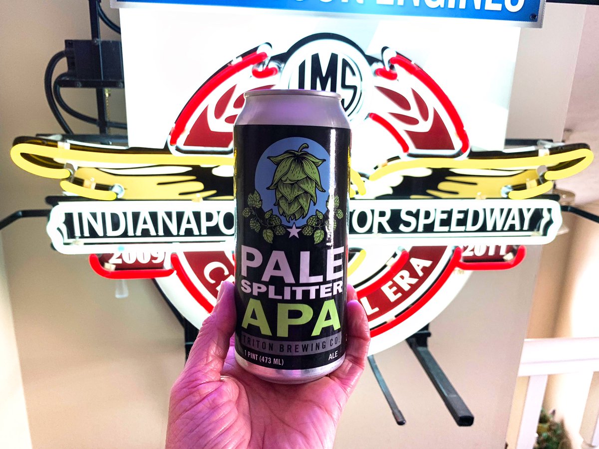 MammaDewey's tweet photo. #DrinkIndianaCheers @TritonBrewing #PaleSplitter @IMS #WingAndWheel #Neon #craftbeer #DrinkLocal #LawrenceIndiana https://t.co/Sl3FNX2fKu
