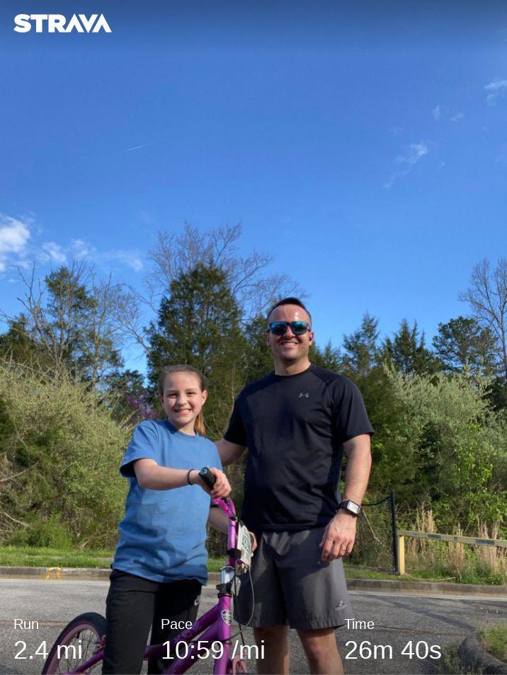 justnivens's tweet photo. #FridayFunRun and Bike Ride PE Action! Let’s do this! ⁦@apnivens21⁩ ⁦@coachkegley⁩
- Warmup with squats, pushups, calf raises
- 2 mile run https://t.co/9LPDznYmI0