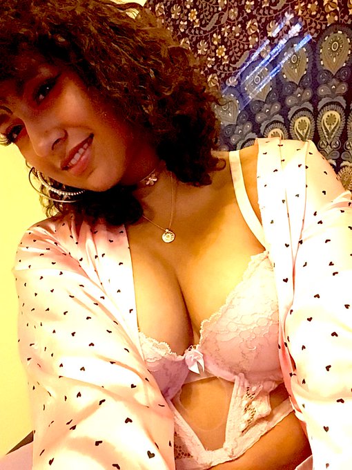 Online @chaturbate  https://t.co/ipeA2gKfWa https://t.co/8Q7SnjTQP3<a class="tags" href="/tag/chaturbate">@chaturbate</a>