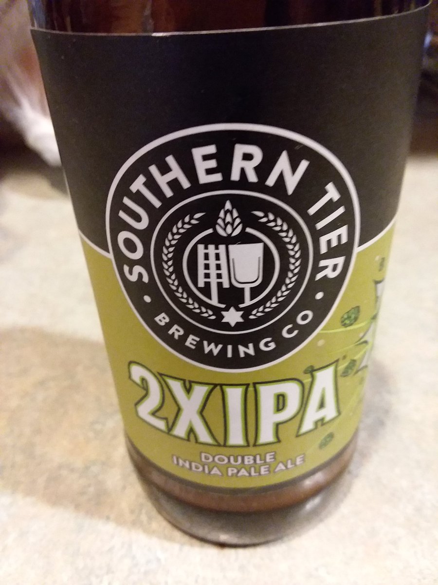 drinkprofessor's tweet photo. #HappyFriday #nybeer #beeroclock Such a lovely #IPA from Sothern Tier #brewing Company. Creamy and hoppy glory.  #cheers all. https://t.co/KYMxQSPJnl