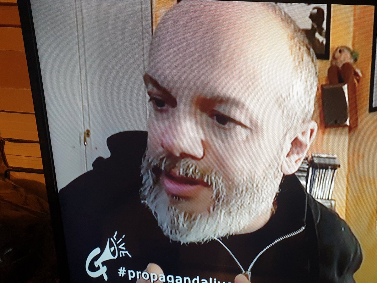 manginobrioches's tweet photo. Propaganda Pia.
#propagandalive https://t.co/2OV02DMo9w