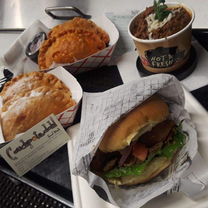 couchpota_doh's tweet photo. Want 2say 2all our #customers "#wemissyou"- bringing #tableservice #customerservice, but still bringing out our ecuadorianfood🇪🇨, our smiles &amp; #Thanks 4 #SupportLocalBusinesses 
saturday 1-6&amp; sunday 4-7 @sevensirensbeer come&amp;getit $30+ =free order #CheeseEmpanadas 
#eatEcuadorian https://t.co/Re130CqATE