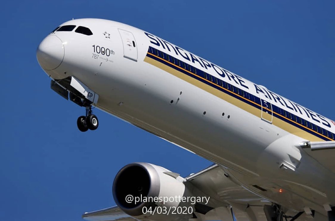 First flight for LN1000 787 - Airliners.net