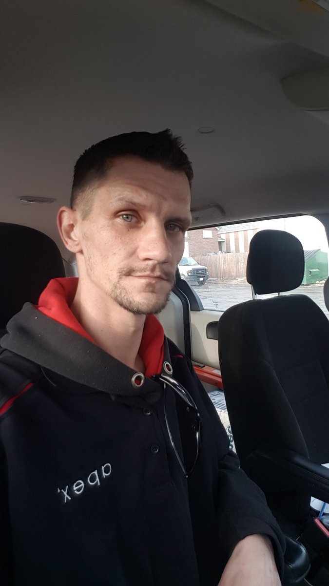 tkafitz09's tweet photo. Finally got my damn haircut lol https://t.co/8uGMmzRWnu