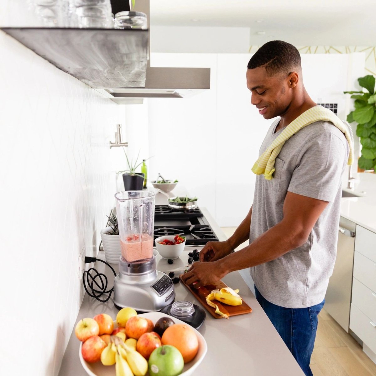 ComptonsPA's tweet photo. When you're not coming here, what does your normal breakfast consist of? https://t.co/E9mh1z7AgT