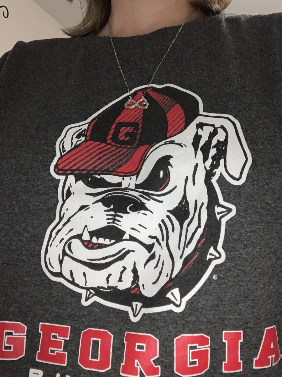 sosebees's tweet photo. COVID-19 may have ruined my Spring Break plans, but it can’t break my spirit. The necklace is a gift my mom was going to give me on our cruise. How fitting are the words? @HMSMustangPride #HMStelePRIDE #FCSrising https://t.co/UmpDyHe0fL