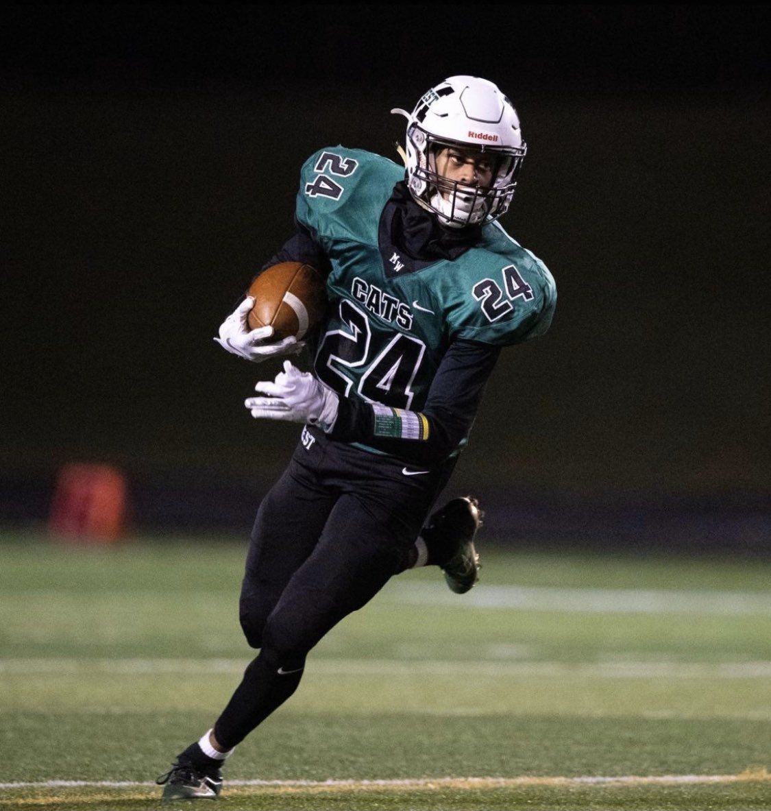 Dalys Beanum tweet media