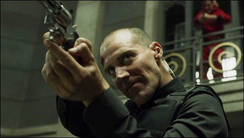 lucie_cst31's tweet image. Top trois des personnes que je hais très profondément en ce moment #CasaDePapel #CasaDePapel4